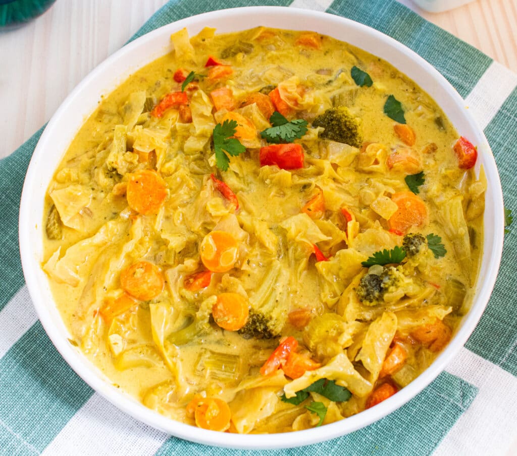 overhead picture of easy low carb curry vegetable soup.