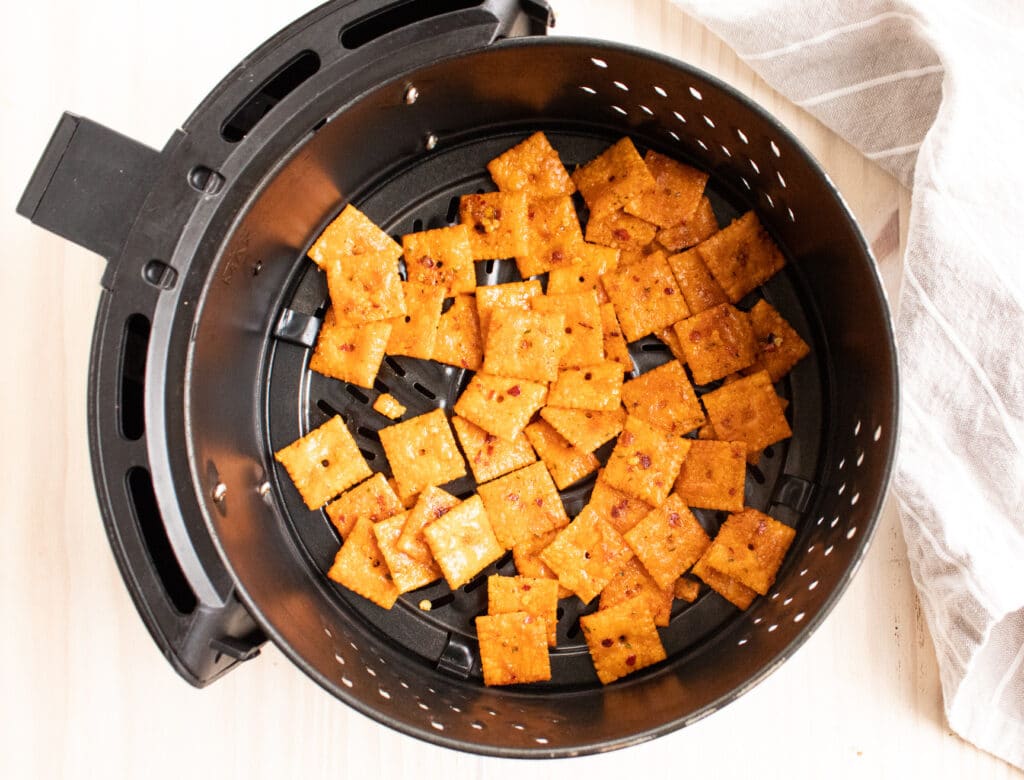 air fryer with easy feisty snack crackers